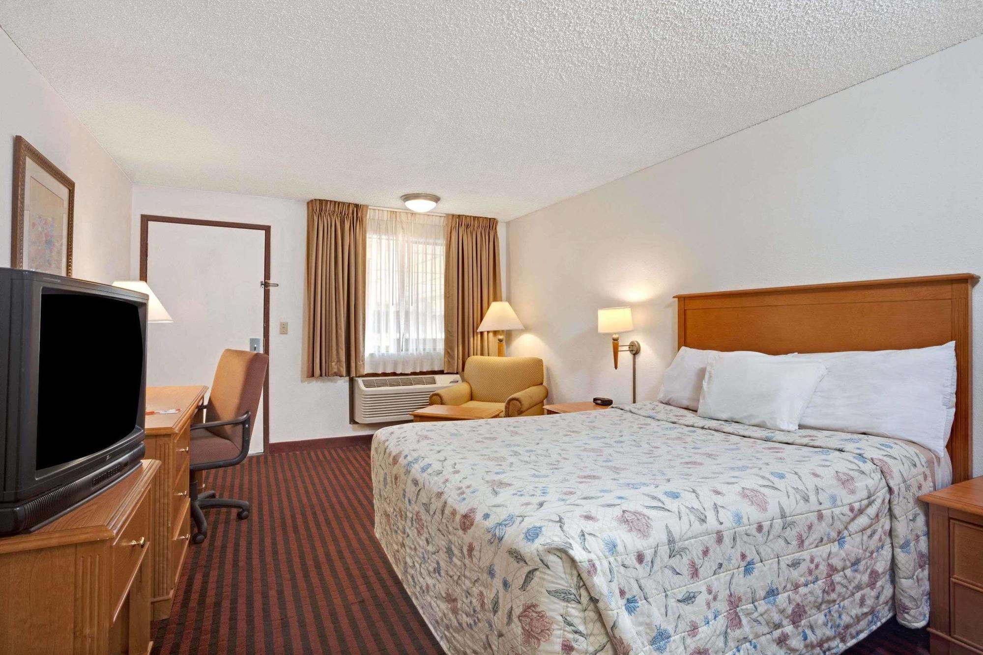 Econo Lodge Kent Zewnętrze zdjęcie