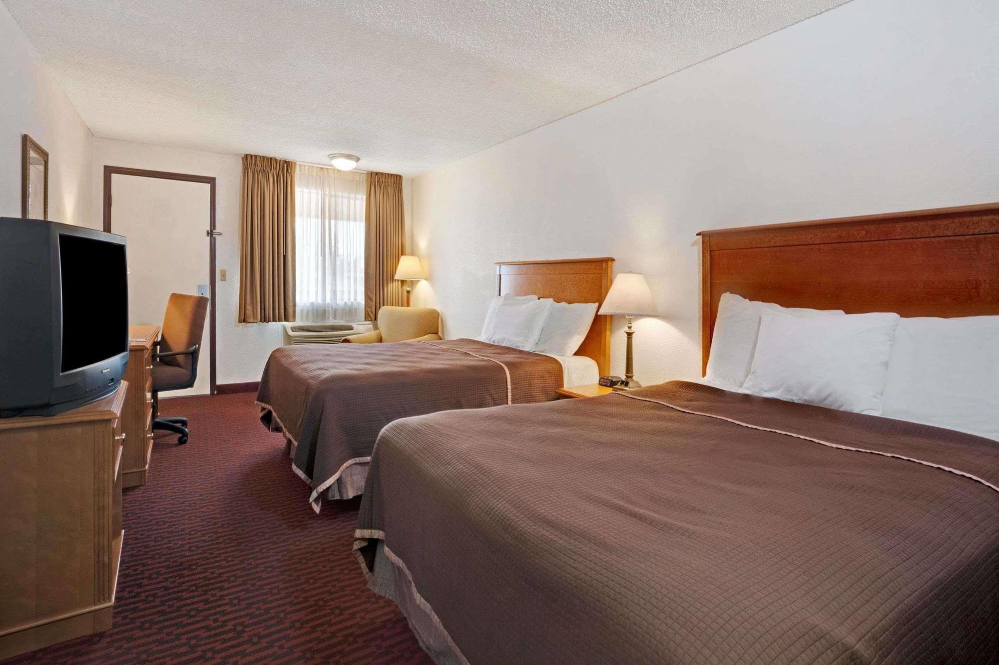 Econo Lodge Kent Zewnętrze zdjęcie